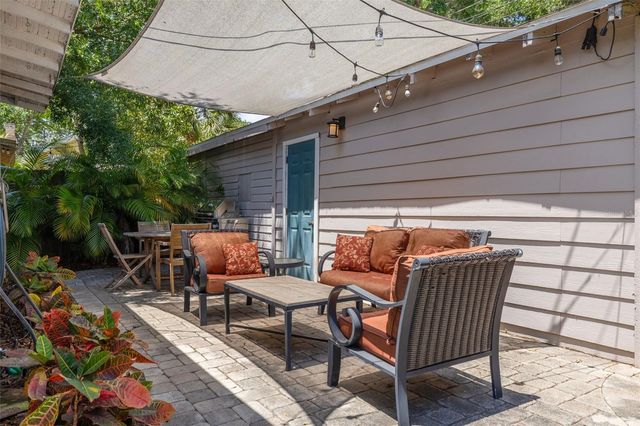 533 8TH AVENUE N, St Petersburg, FL 33701