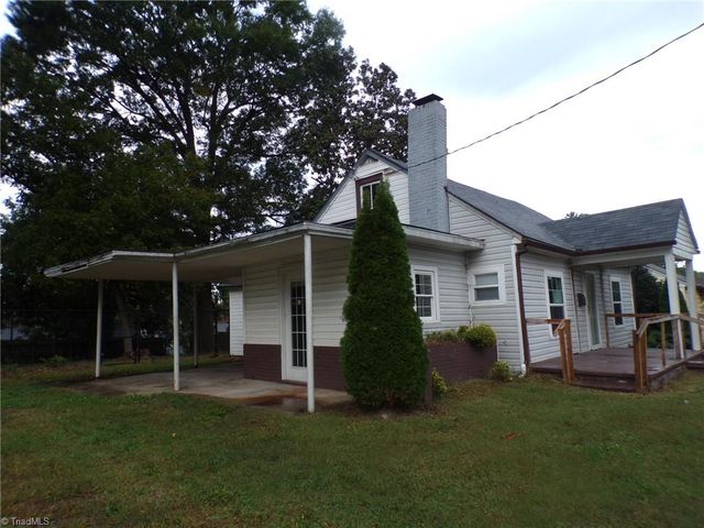 960 Lee Street, Asheboro, NC 27203