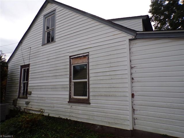 960 Lee Street, Asheboro, NC 27203