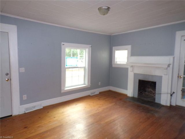 960 Lee Street, Asheboro, NC 27203