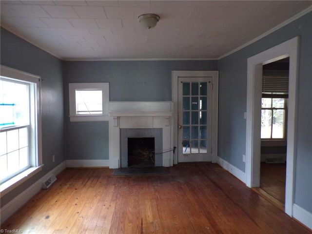 960 Lee Street, Asheboro, NC 27203