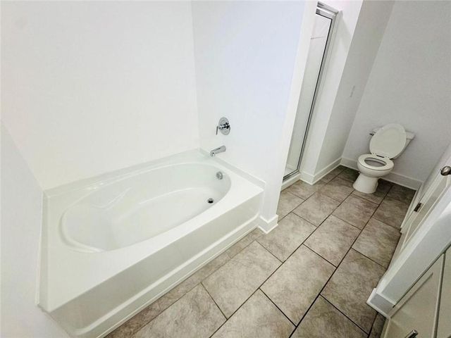 124 Auburn Run Lane, Auburn, GA 30011