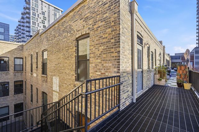 521 S 9th Street 6, Minneapolis, MN 55404