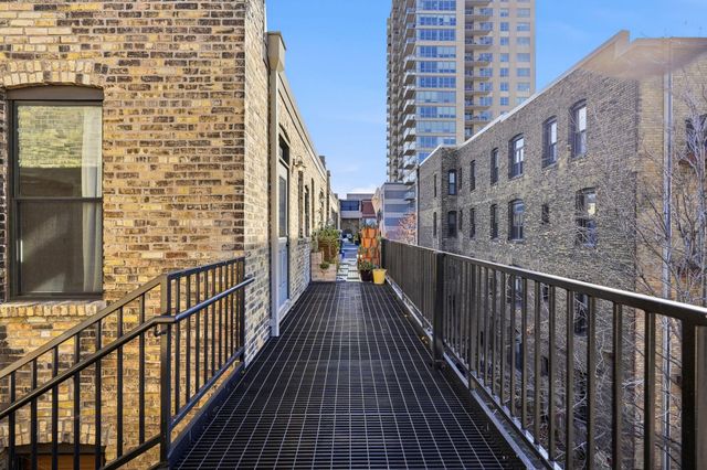 521 S 9th Street 6, Minneapolis, MN 55404