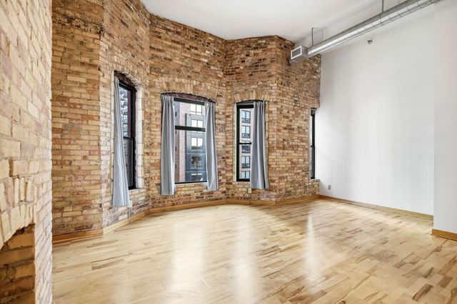 521 S 9th Street 6, Minneapolis, MN 55404