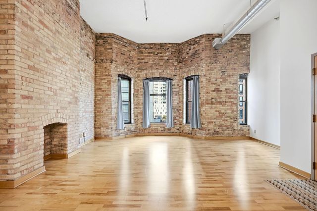 521 S 9th Street 6, Minneapolis, MN 55404