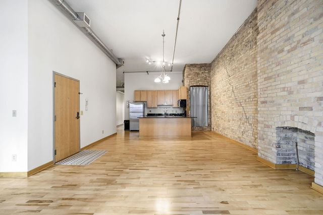 521 S 9th Street 6, Minneapolis, MN 55404