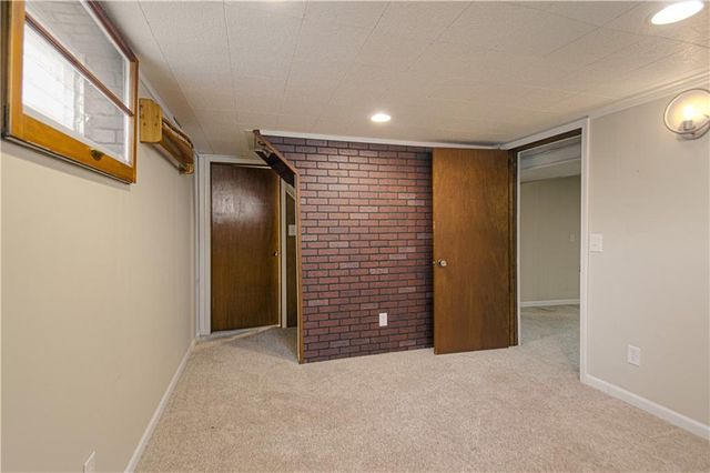 1229 Westboro Circle, Liberty, MO 64068