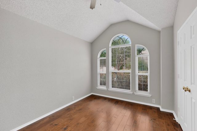 4736 Parkmount Drive, Fort Worth, TX 76137