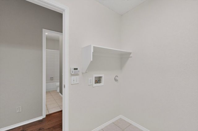 4736 Parkmount Drive, Fort Worth, TX 76137