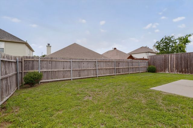 4736 Parkmount Drive, Fort Worth, TX 76137