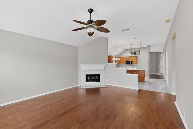 4736 Parkmount Drive, Fort Worth, TX 76137