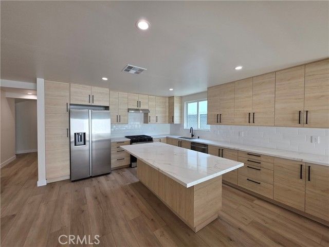 17103 Kingsbury, Granada Hills (los Angeles), CA 91344