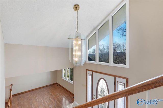 2635 Gawain Road SE, Huntsville, AL 35803