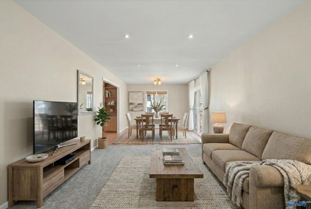 2635 Gawain Road SE, Huntsville, AL 35803