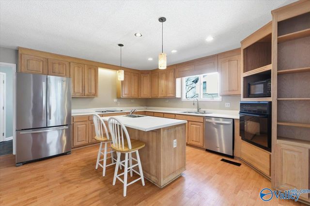 2635 Gawain Road SE, Huntsville, AL 35803