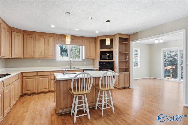 2635 Gawain Road SE, Huntsville, AL 35803