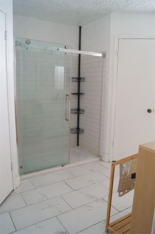 10603 Mackenzie Drive, Houston, TX 77086