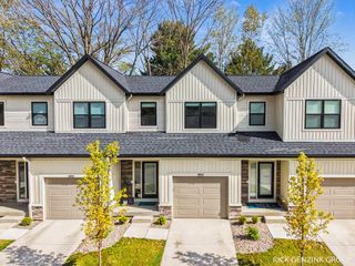 1993 N Shorewood Lane, Holland, MI 49423