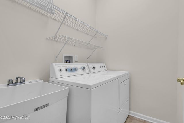 39 Plymouth Way, Barnegat, NJ 08005