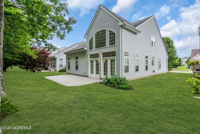 39 Plymouth Way, Barnegat, NJ 08005