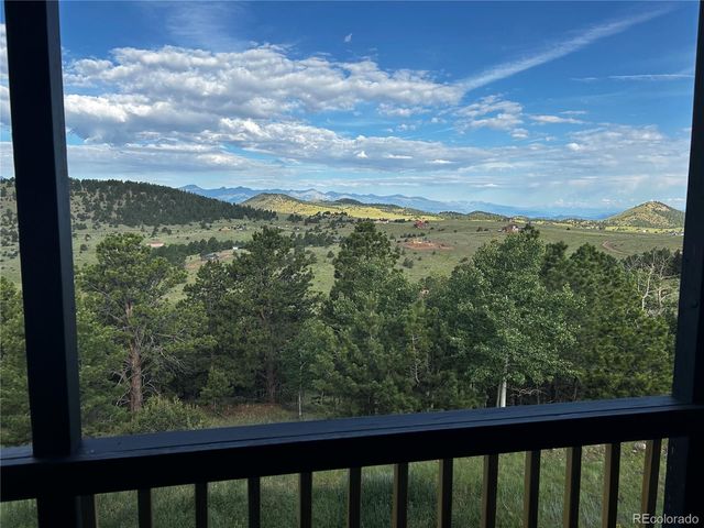 950 Junkins Loop, Westcliffe, CO 81252
