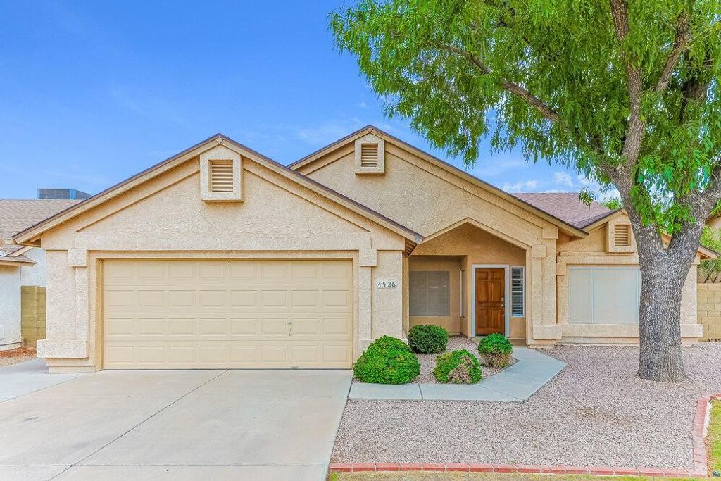 4526 E Towne Lane, Gilbert, AZ 85234