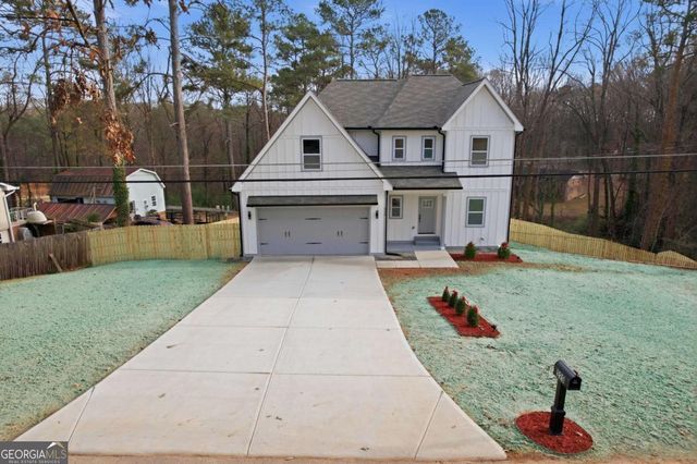 320 Hunnicutt Road SE, Mableton, GA 30126