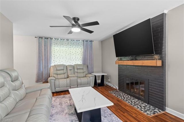 521 Dogwood Circle, High Point, NC 27260