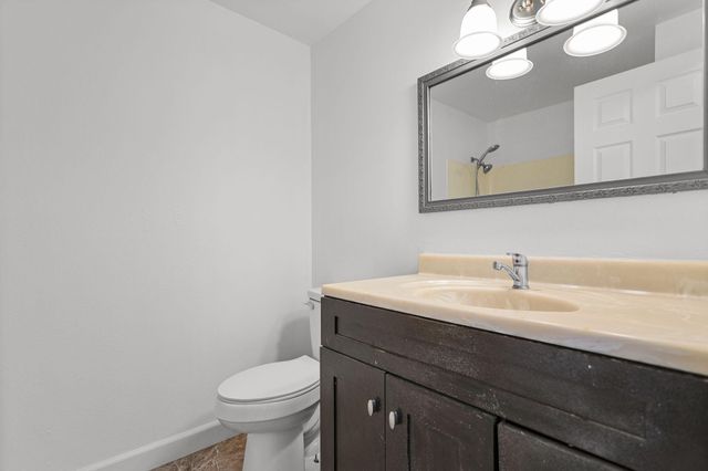 3348 School Street, Redding, CA 96002