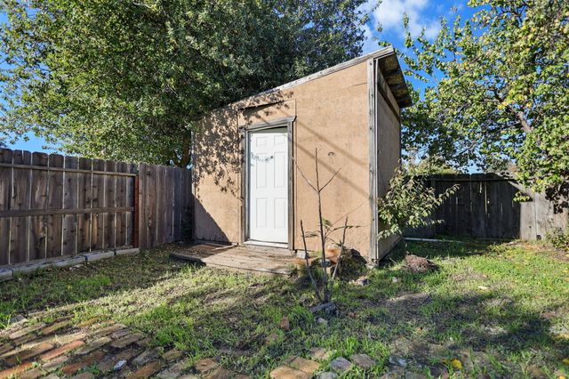 3348 School Street, Redding, CA 96002