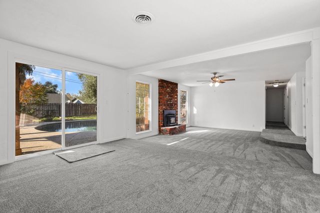 3348 School Street, Redding, CA 96002