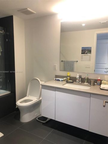 1600 NE 1st Ave 1103, Miami, FL 33132