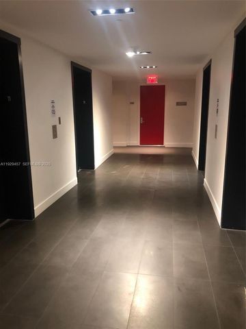 1600 NE 1st Ave 1103, Miami, FL 33132