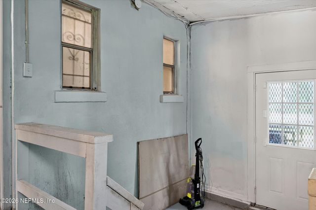 2625 LARKSPUR Avenue, Jacksonville, FL 32209