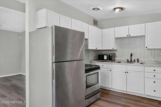 2625 LARKSPUR Avenue, Jacksonville, FL 32209
