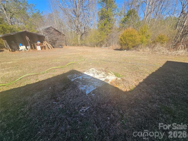 126 Susan Road, Casar, NC 28020