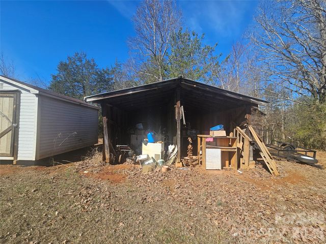 126 Susan Road, Casar, NC 28020