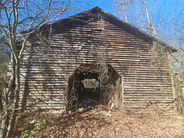 126 Susan Road, Casar, NC 28020