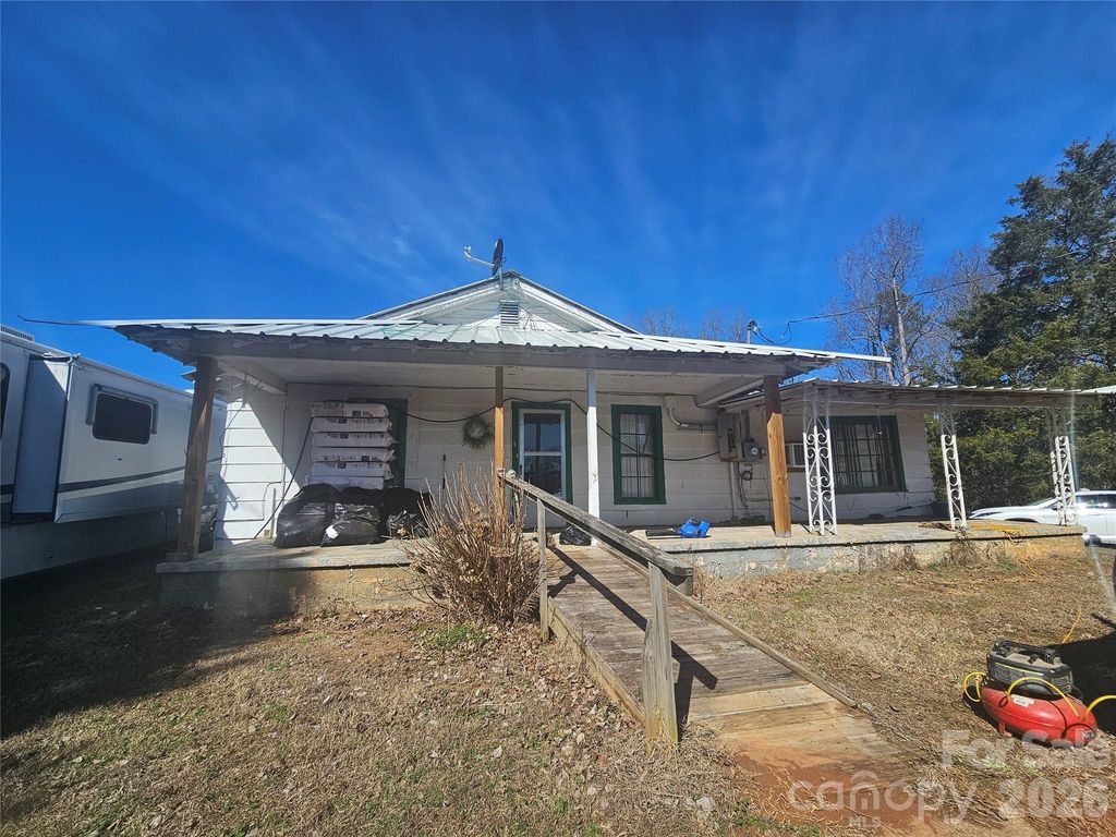 126 Susan Road, Casar, NC 28020