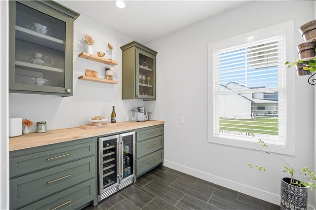 15046 S Canton Street, Gardner, KS 66030