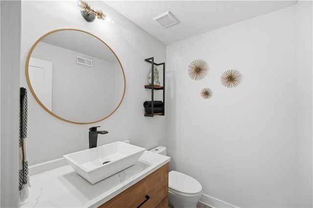 15046 S Canton Street, Gardner, KS 66030