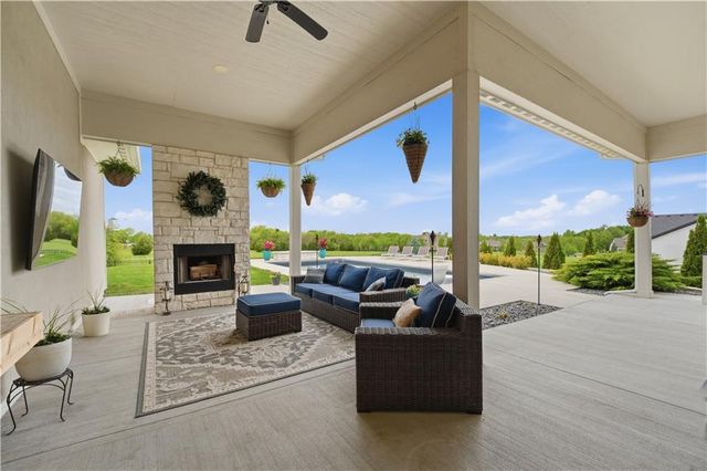 15046 S Canton Street, Gardner, KS 66030