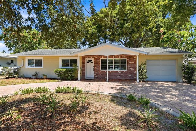 11471 88TH AVENUE, Seminole, FL 33772