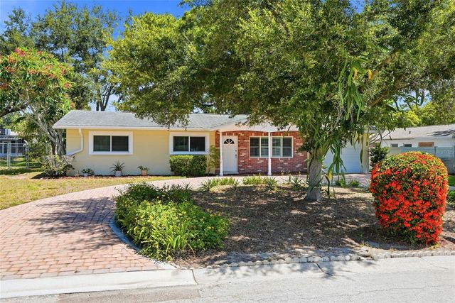 11471 88TH AVENUE, Seminole, FL 33772
