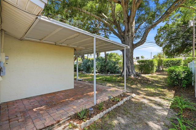 11471 88TH AVENUE, Seminole, FL 33772