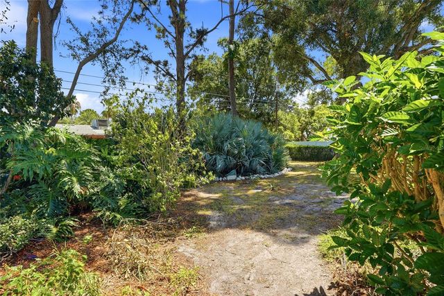 11471 88TH AVENUE, Seminole, FL 33772