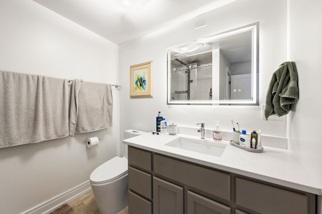 7830 W CARMEN Avenue, Norridge, IL 60706