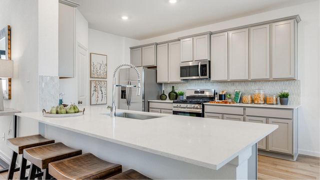 2224 Pacific Current Way, League City, TX 77573