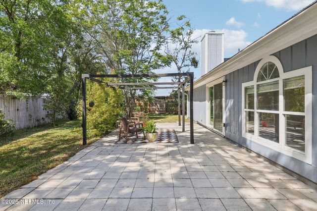 3016 MYSTIC FALLS Drive, Jacksonville, FL 32224